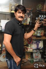 Srikanth Press Meet About Govindhudu Andari Vaadele